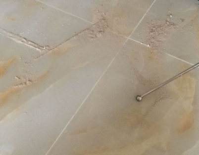 麟游瓷砖空鼓维修公司分享粘合剂选择不当在瓷砖铺贴过程中可能导致以下问题